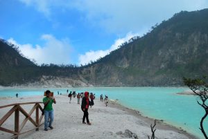 kawah-putih